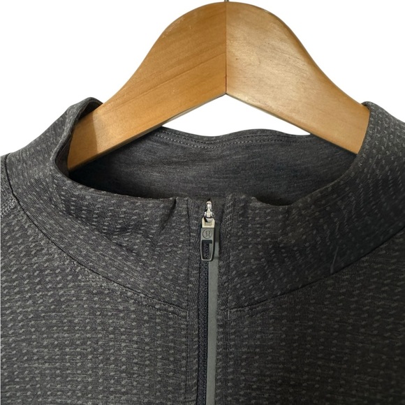 Lululemon 'Metal Vent Tech 2.5' half-zip top  XXL Gray / Black - Picture 5 of 7